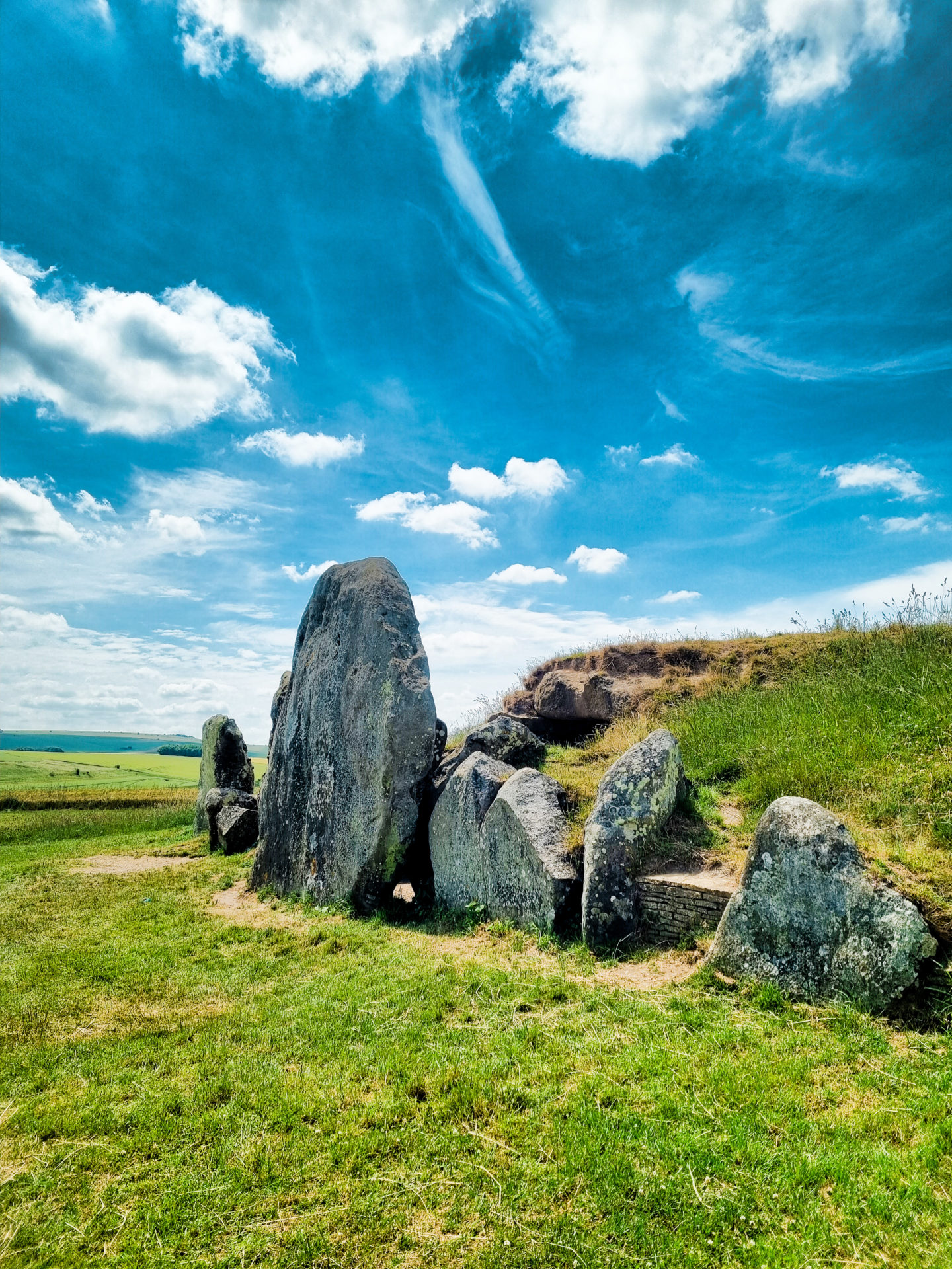 west_kennet_long_ barrow