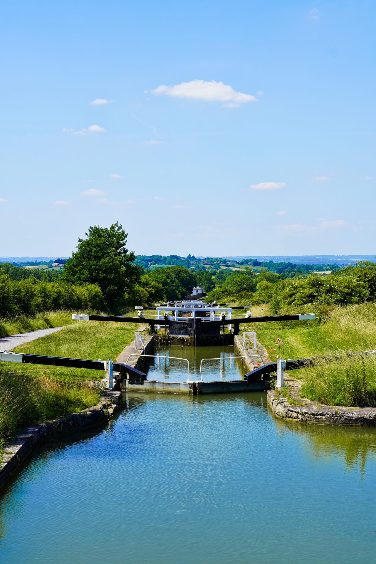 caen_hill_locks